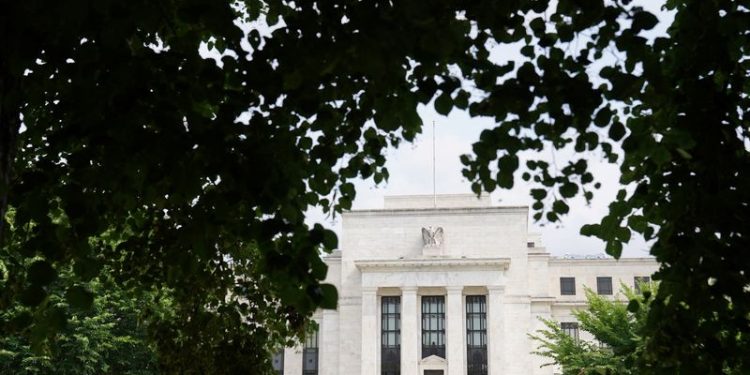 Fed eyes slower rate cuts on worries about stalling disinflation: Fed’s minutes