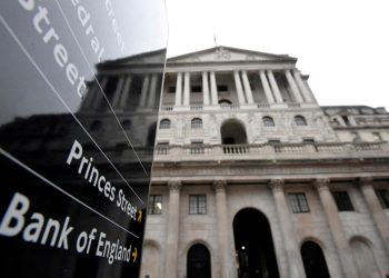 UK unemployment rate rises to 4.4%, BoE expected to cut rates