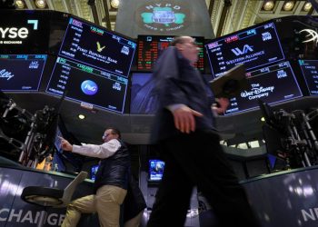 Futures higher, Trump on tariffs, Netflix reports – what’s moving markets