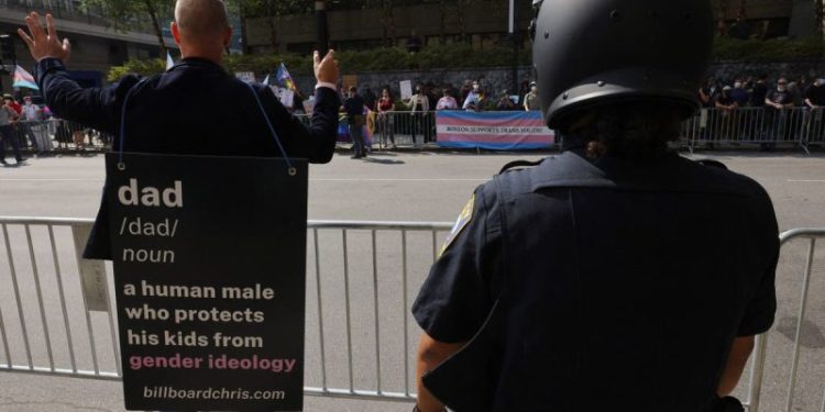 Musk’s X and a Canadian man take action against Australian authorities for censoring his post