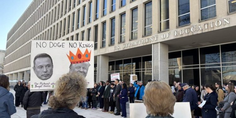 Appeals court rules DOGE can continue operating at USAID in another win for Trump administration