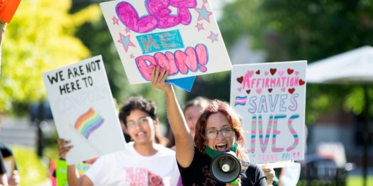 Hospitals warned they must protect children from chemical and surgical mutilation: HHS agency memo