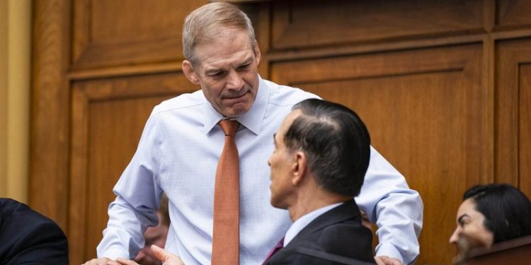 House Republicans call for investigation into Obama-appointed judge in Trump funding case