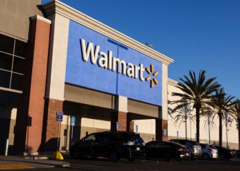 Walmart boosts sales outlook as it says tariff costs are rising