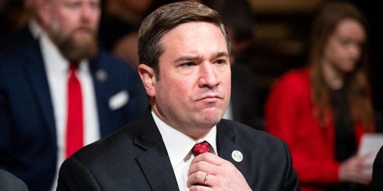 Bondi, Patel tap Missouri AG as additional FBI co-deputy director alongside Bongino