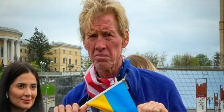 Self-representation ‘almost always a mistake,’ expert warns as Trump trial begins